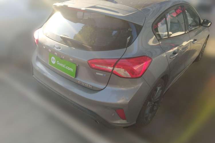 Used Ford Focus 2022 Hatchback EcoBoost 180 Automatic ST Line Rear Right 45 Deg