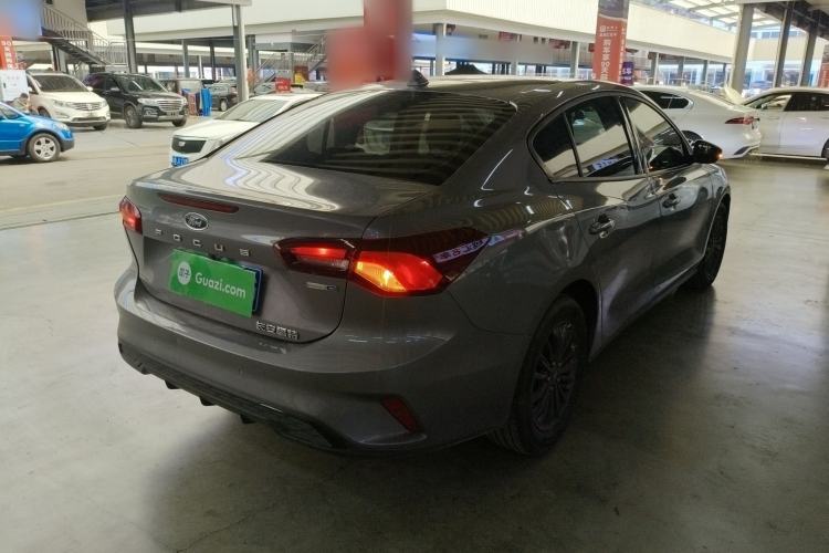 Used Ford Focus 2022 Sedan EcoBoost 180 Automatic Performance Edition Rear Right 45 Deg