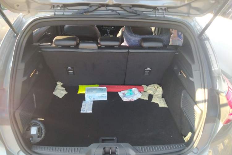 Used Ford Focus 2022 Hatchback EcoBoost 180 Automatic ST Line Trunk