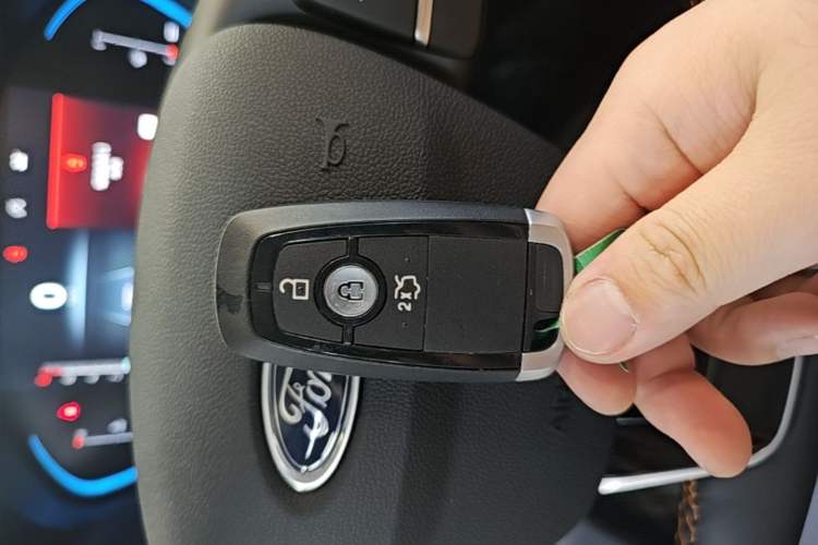 Used Ford Focus 2022 Hatchback EcoBoost 180 Automatic Performance Edition Vehicle Key