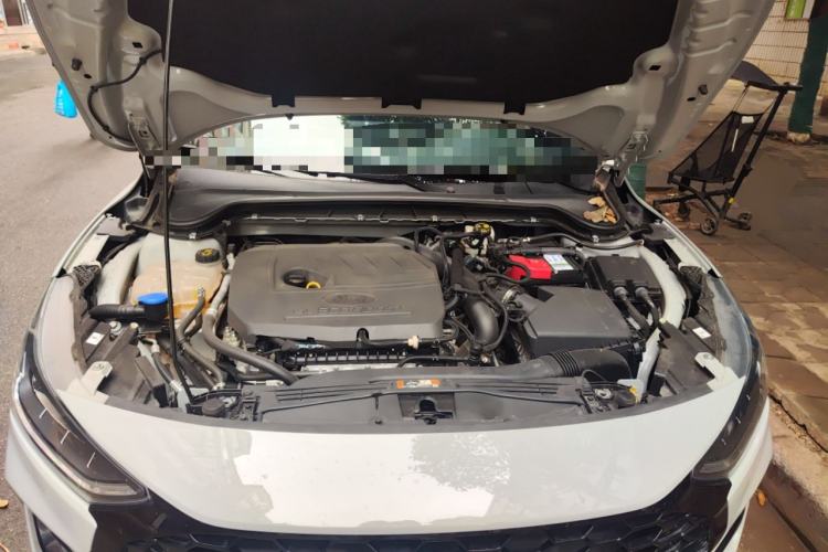 Used Ford Focus 2022 Hatchback EcoBoost 180 Automatic ST Line Engine Bay