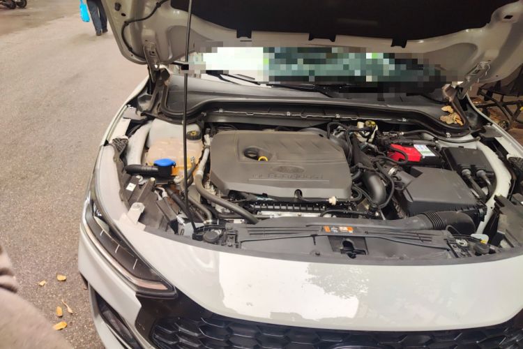 Used Ford Focus 2022 Hatchback EcoBoost 180 Automatic ST Line Engine Bay Right