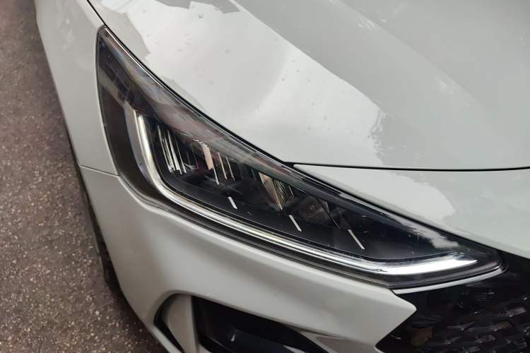 Used Ford Focus 2022 Hatchback EcoBoost 180 Automatic ST Line Right Front Headlight