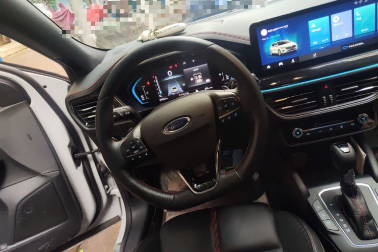 Used Ford Focus 2022 Hatchback EcoBoost 180 Automatic ST Line Steering Wheel