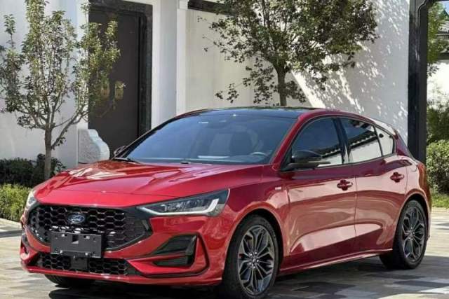 Used Ford Focus 2022 Hatchback EcoBoost 180 Automatic ST Line