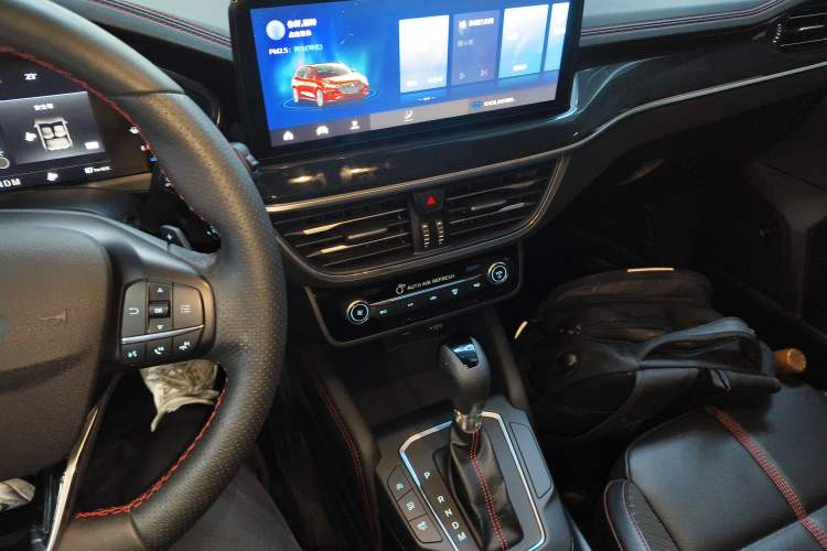 Used Ford Focus 2022 Hatchback EcoBoost 180 Automatic ST Line Audio And AC Panel