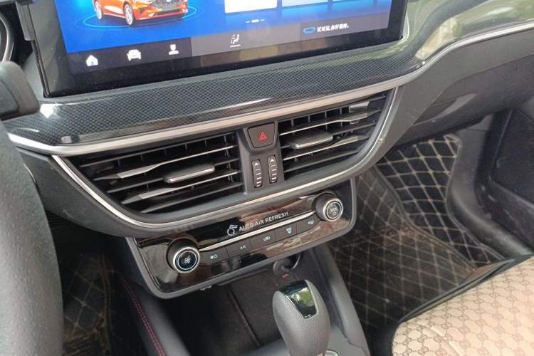 Used Ford Focus 2022 Sedan EcoBoost 180 Automatic ST Line Audio And AC Panel