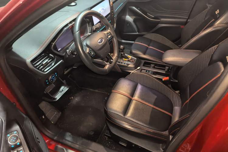 Used Ford Focus 2022 Hatchback EcoBoost 180 Automatic ST Line Driver Seat