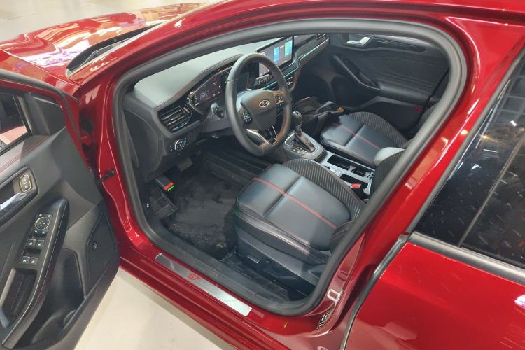 Used Ford Focus 2022 Hatchback EcoBoost 180 Automatic ST Line Driver Seat