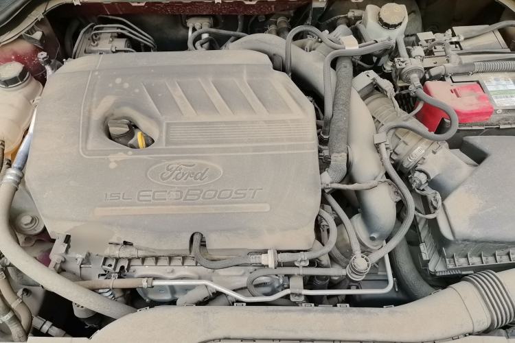 Used Ford Focus 2022 Hatchback EcoBoost 180 Automatic ST Line Engine Bay
