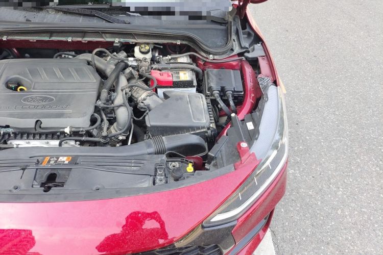 Used Ford Focus 2022 Hatchback EcoBoost 180 Automatic ST Line Engine Bay Left