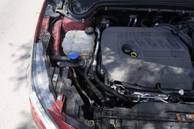 Used Ford Focus 2022 Sedan EcoBoost 180 Automatic ST Line Engine Bay Right