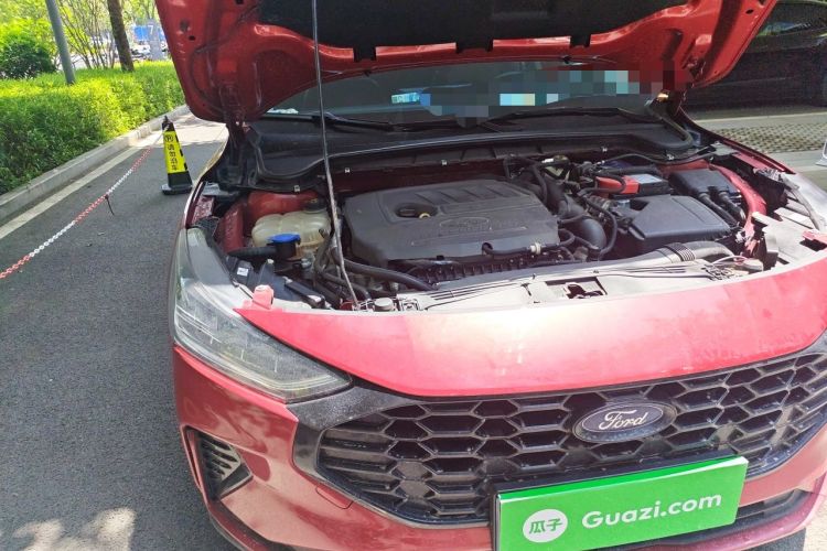 Used Ford Focus 2022 Sedan EcoBoost 180 Automatic Performance Edition Engine Bay Right