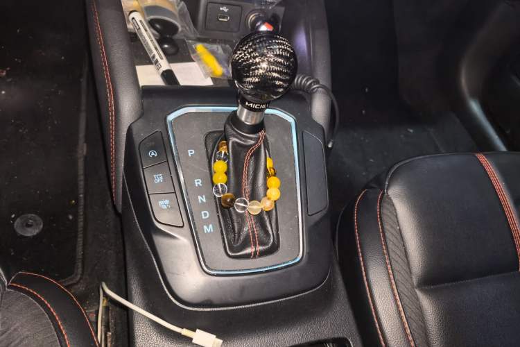 Used Ford Focus 2022 Hatchback EcoBoost 180 Automatic ST Line Gear Lever