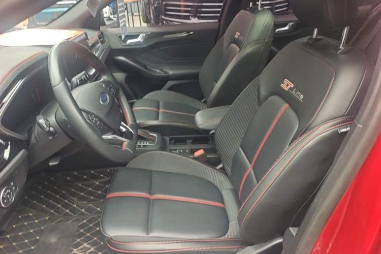 Used Ford Focus 2022 Hatchback EcoBoost 180 Automatic ST Line Left Front Seat