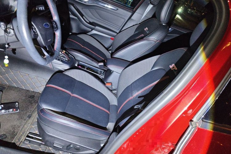 Used Ford Focus 2022 Hatchback EcoBoost 180 Automatic ST Line Left Front Seat