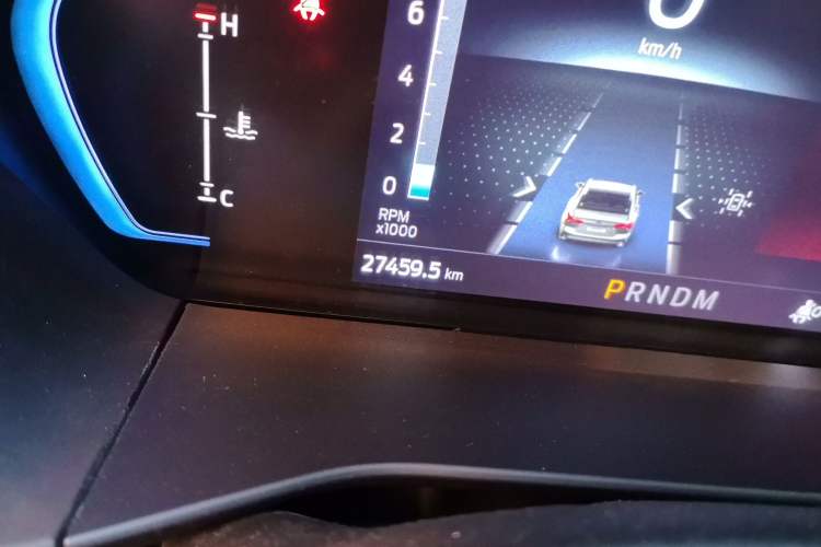 Used Ford Focus 2022 Hatchback EcoBoost 180 Automatic ST Line Odometer Close Up