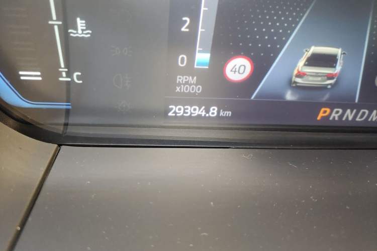 Used Ford Focus 2022 Hatchback EcoBoost 180 Automatic ST Line Odometer Close Up