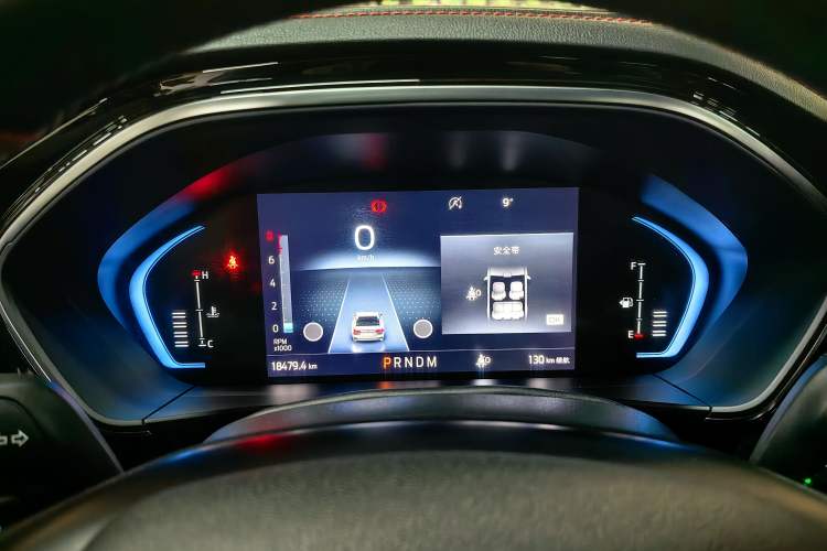 Used Ford Focus 2022 Hatchback EcoBoost 180 Automatic ST Line Odometer Close Up