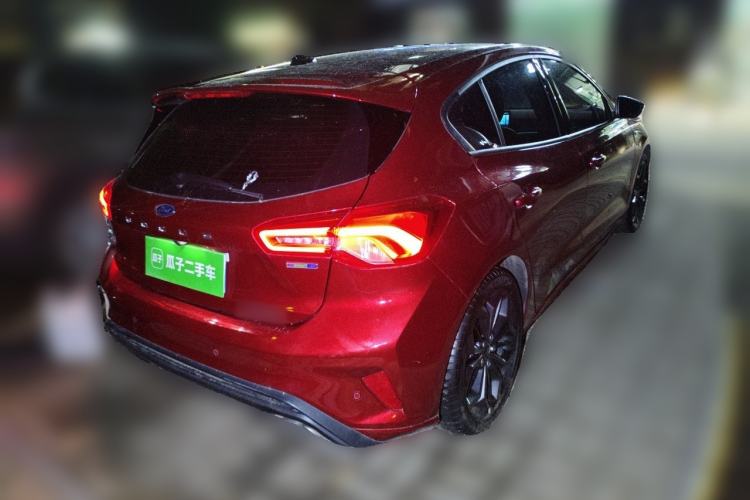 Used Ford Focus 2022 Hatchback EcoBoost 180 Automatic ST Line Rear Right 45 Deg