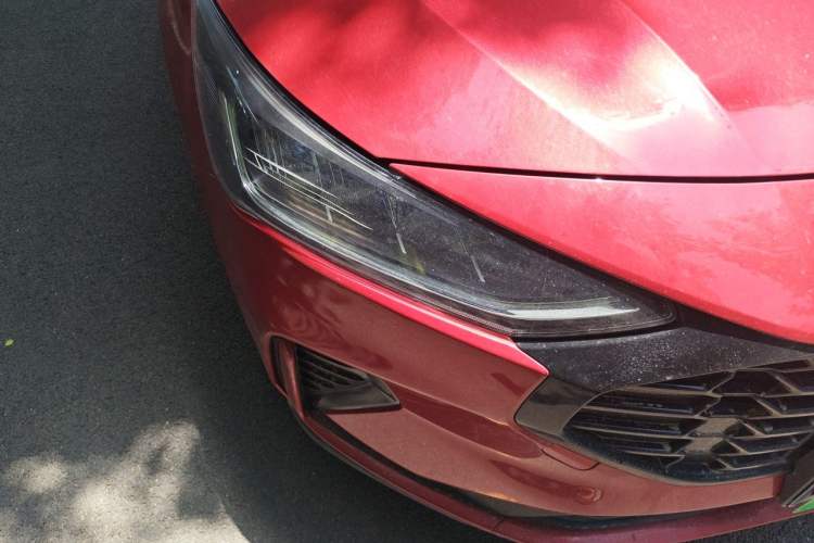 Used Ford Focus 2022 Sedan EcoBoost 180 Automatic Performance Edition Right Front Headlight