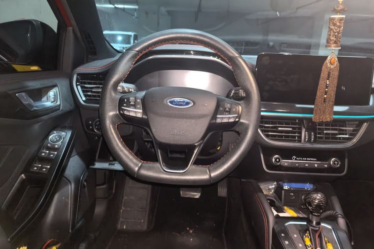 Used Ford Focus 2022 Hatchback EcoBoost 180 Automatic ST Line Steering Wheel