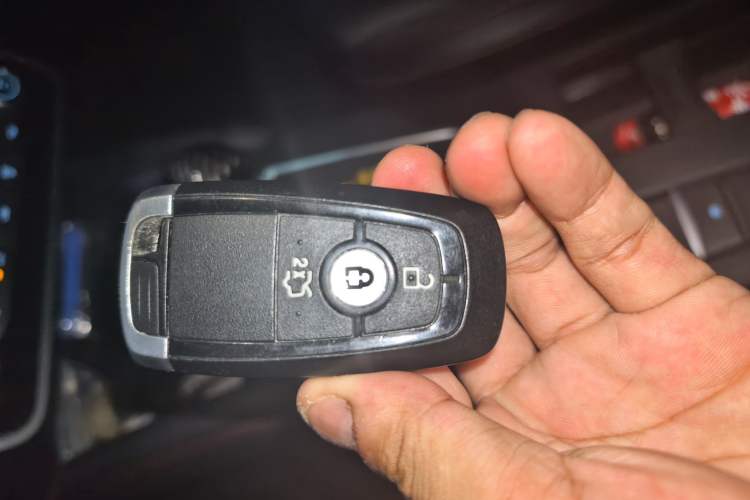 Used Ford Focus 2022 Hatchback EcoBoost 180 Automatic ST Line Vehicle Key