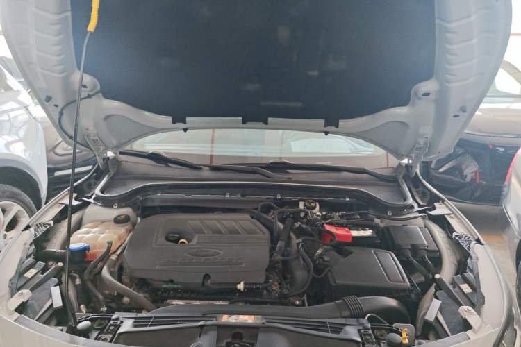 Used Ford Focus 2022 Sedan EcoBoost 180 Automatic ST Line Engine Bay