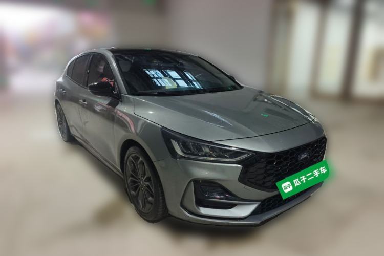 Used Ford Focus 2022 Hatchback EcoBoost 180 Automatic ST Line Front Right 45 Deg