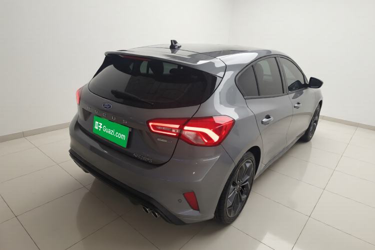 Used Ford Focus 2022 Hatchback EcoBoost 180 Automatic ST Line Rear Right 45 Deg