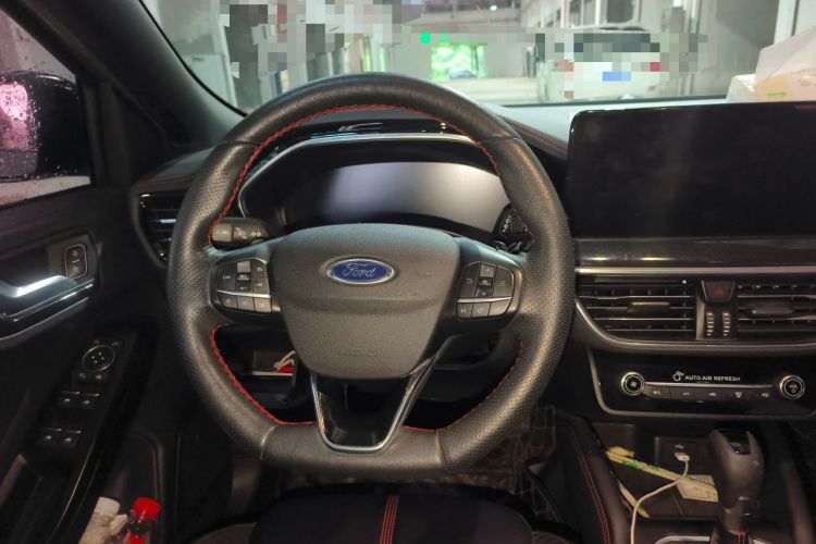 Used Ford Focus 2022 Hatchback EcoBoost 180 Automatic ST Line Steering Wheel