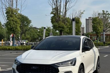 Used Ford Focus 2022 Hatchback EcoBoost 180 Automatic ST Line