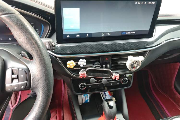 Used Ford Focus 2022 Hatchback EcoBoost 180 Automatic ST Line Audio And AC Panel