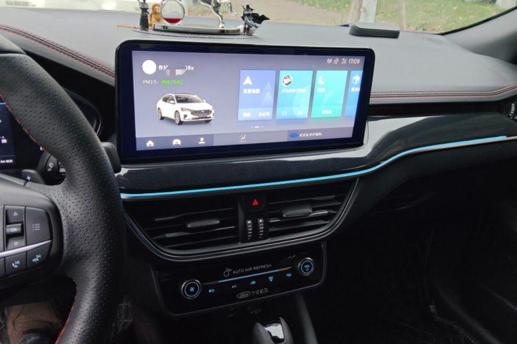 Used Ford Focus 2022 Sedan EcoBoost 180 Automatic ST Line Audio And AC Panel