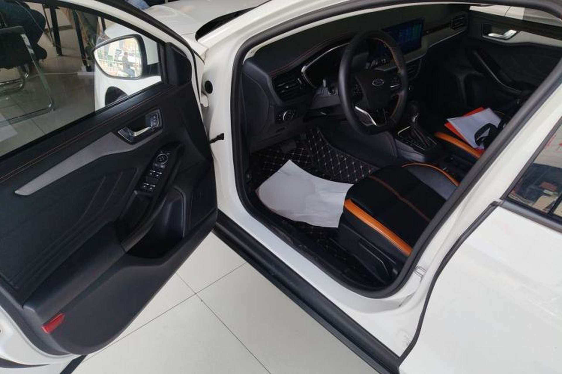 Used Ford Focus 2022 Sedan EcoBoost 180 Automatic Performance Edition Driver Seat