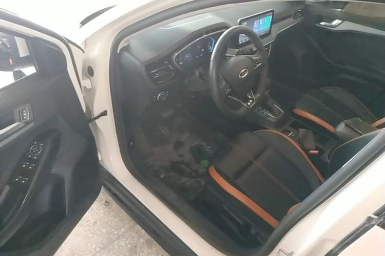 Used Ford Focus 2022 Sedan EcoBoost 180 Automatic Performance Edition Driver Seat