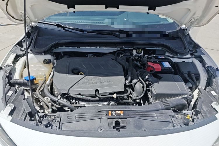 Used Ford Focus 2022 Sedan EcoBoost 180 Automatic Performance Edition Engine Bay
