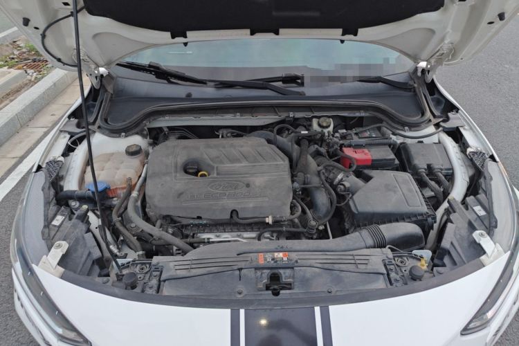 Used Ford Focus 2022 Sedan EcoBoost 180 Automatic ST Line Engine Bay