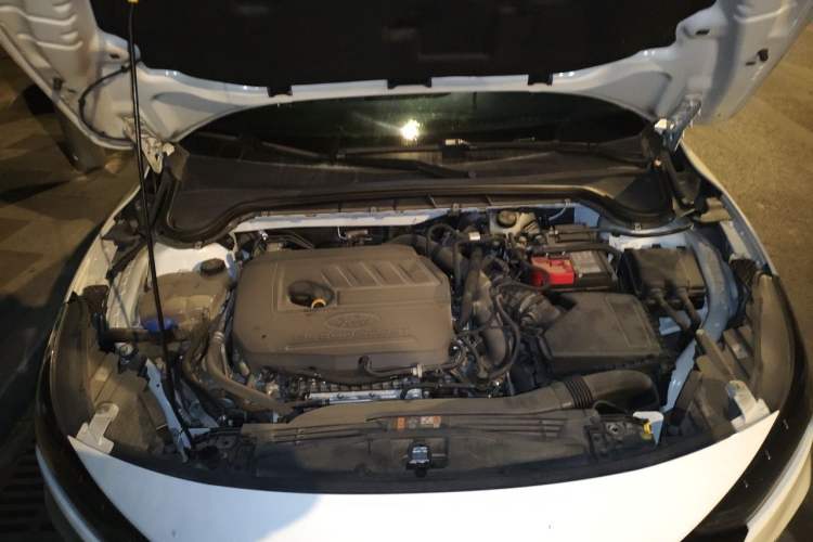 Used Ford Focus 2022 Hatchback EcoBoost 180 Automatic Performance Edition Engine Bay
