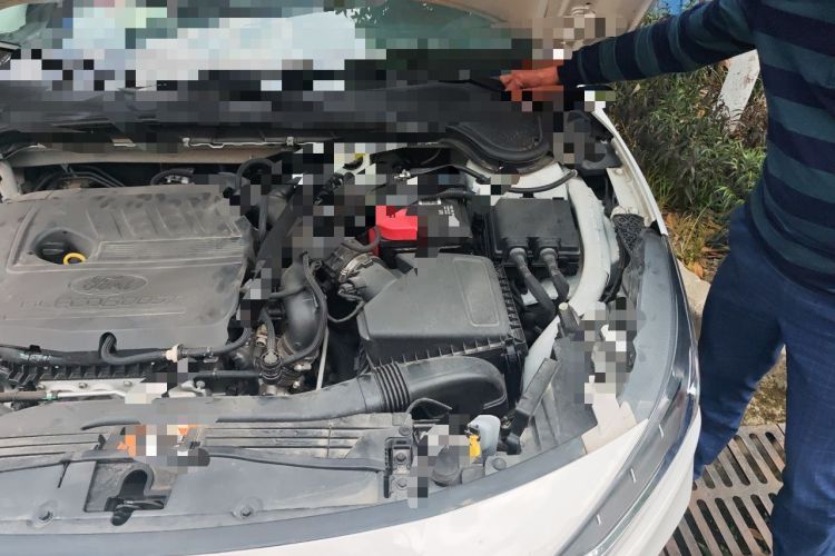 Used Ford Focus 2022 Hatchback EcoBoost 180 Automatic Performance Edition Engine Bay Left