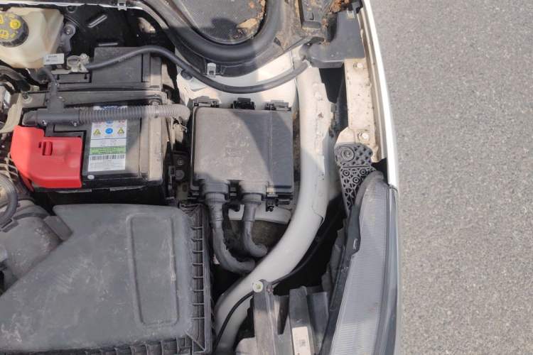 Used Ford Focus 2022 Sedan EcoBoost 180 Automatic ST Line Engine Bay Left
