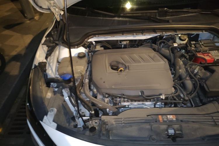 Used Ford Focus 2022 Hatchback EcoBoost 180 Automatic Performance Edition Engine Bay Right