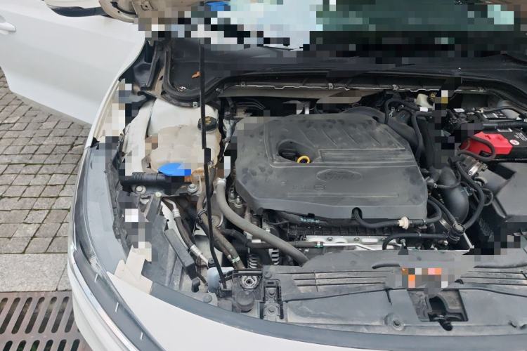 Used Ford Focus 2022 Hatchback EcoBoost 180 Automatic Performance Edition Engine Bay Right