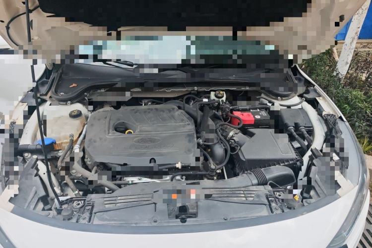 Used Ford Focus 2022 Hatchback EcoBoost 180 Automatic Performance Edition Engine Bay