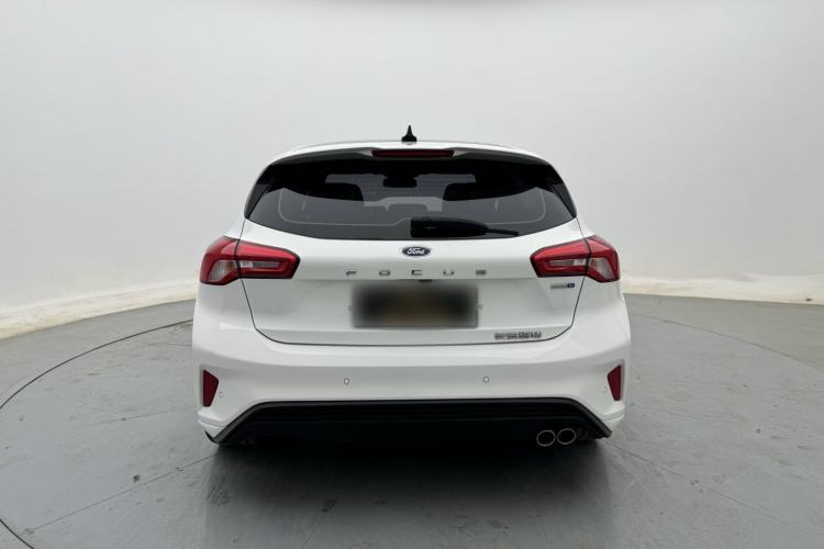 Used Ford Focus 2022 Hatchback EcoBoost 180 Automatic ST Line Exterior 5