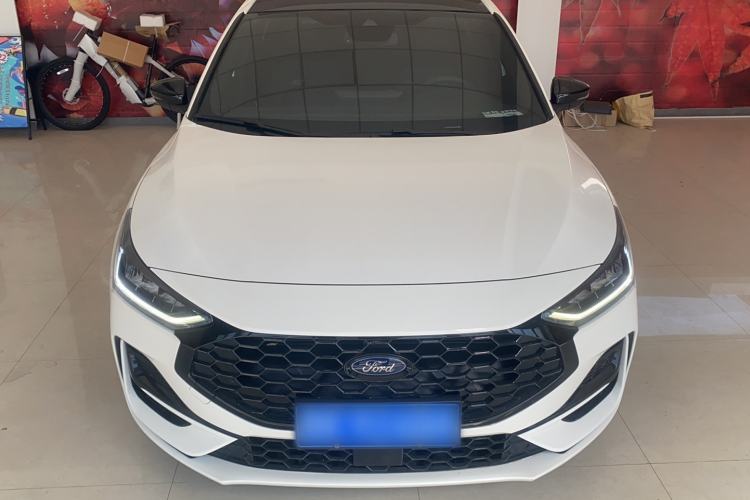 Used Ford Focus 2022 Hatchback EcoBoost 180 Automatic ST Line Front