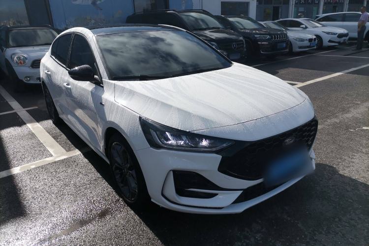 Used Ford Focus 2022 Sedan EcoBoost 180 Automatic ST Line Front Right 45 Deg