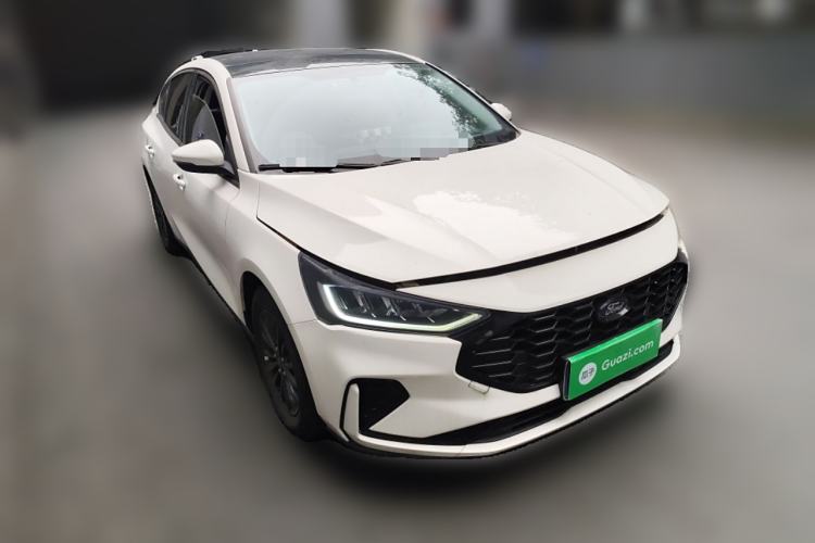 Used Ford Focus 2022 Sedan EcoBoost 180 Automatic Performance Edition Front Right 45 Deg