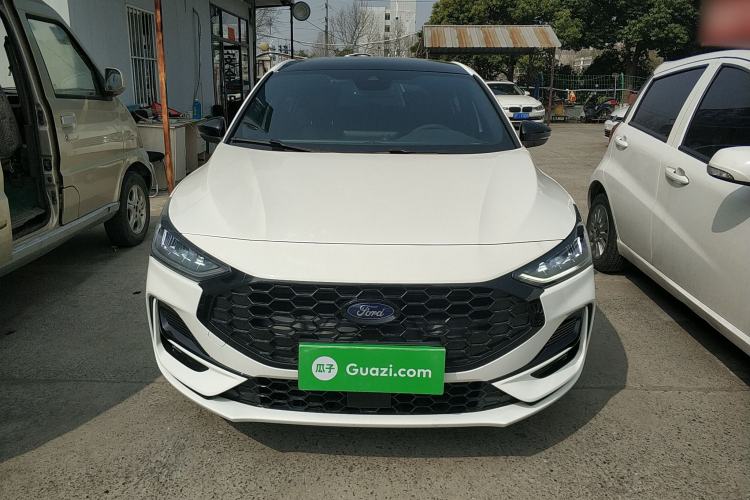 Used Ford Focus 2022 Hatchback EcoBoost 180 Automatic ST Line Front