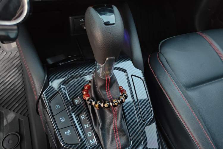 Used Ford Focus 2022 Sedan EcoBoost 180 Automatic ST Line Gear Lever